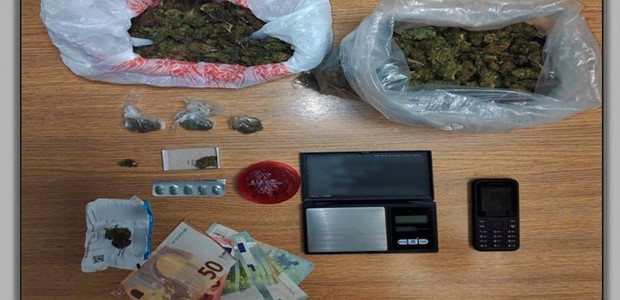 Επτά συλλήψεις για διακίνηση ναρκωτικών σε πάρκο